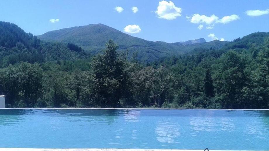 Villa Il Mulin Vecchio Camporgiano Exterior foto